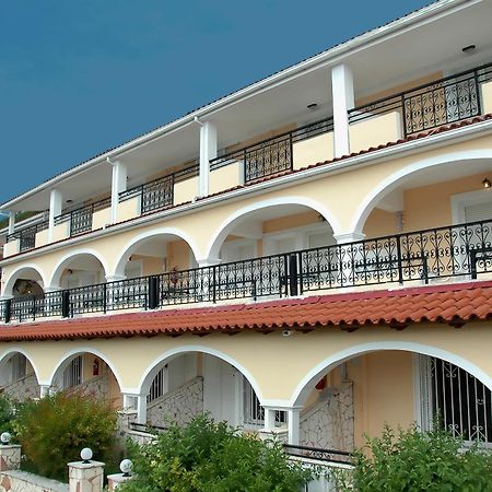 Zante Palace Ciliví Kültér fotó