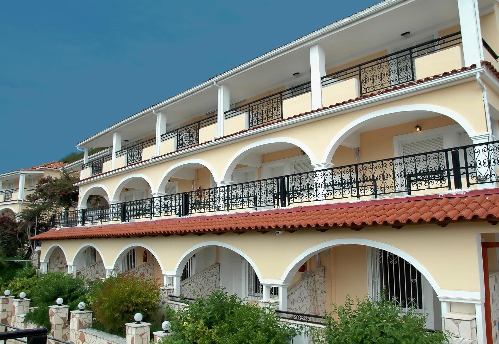 Zante Palace Ciliví Kültér fotó