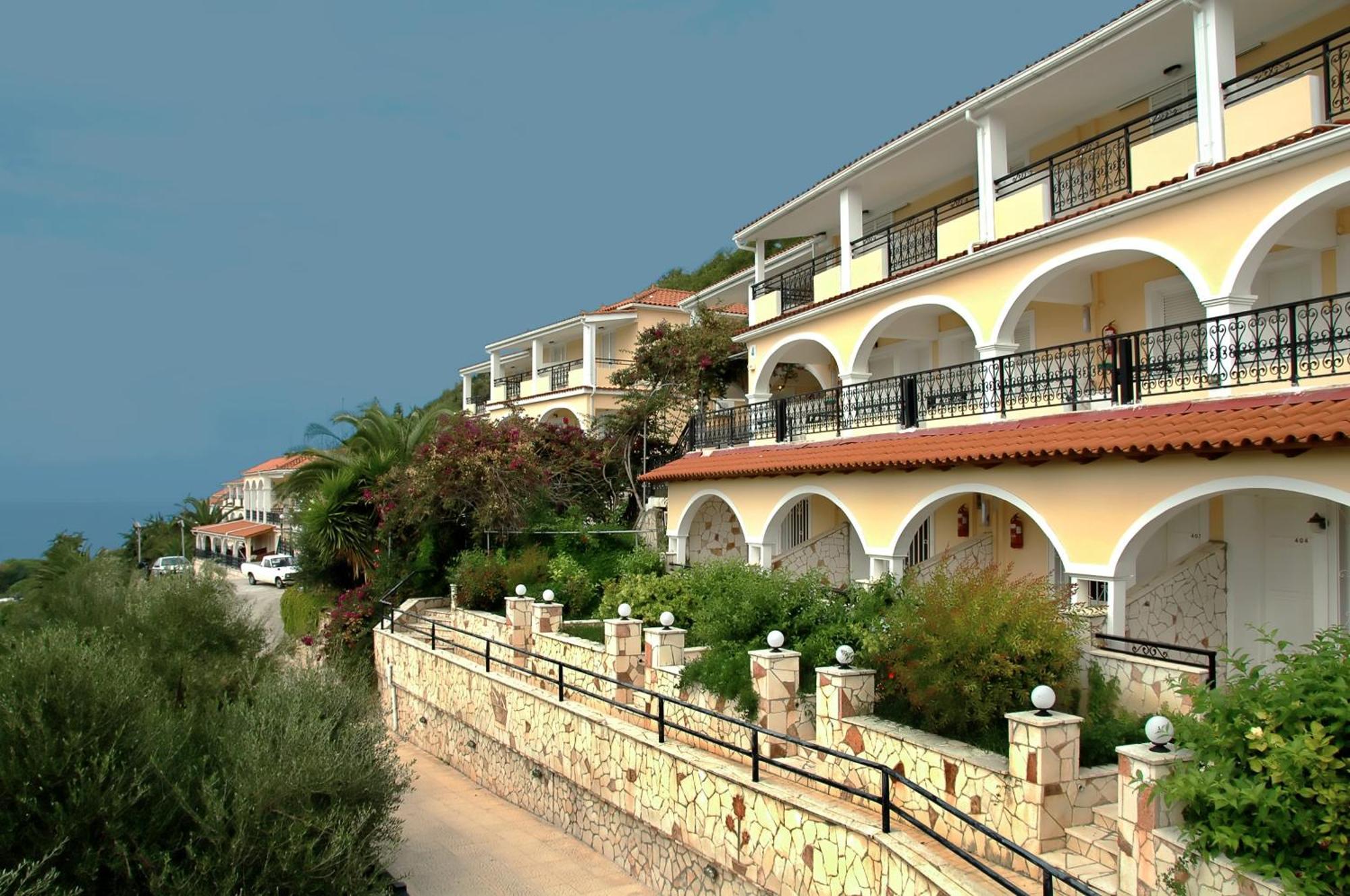 Zante Palace Ciliví Kültér fotó