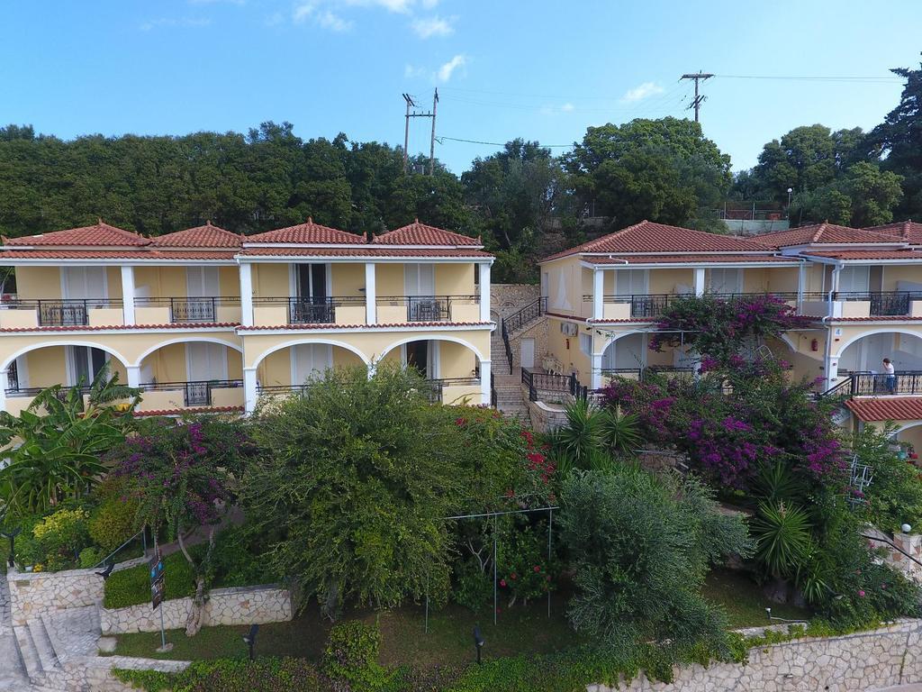 Zante Palace Ciliví Kültér fotó